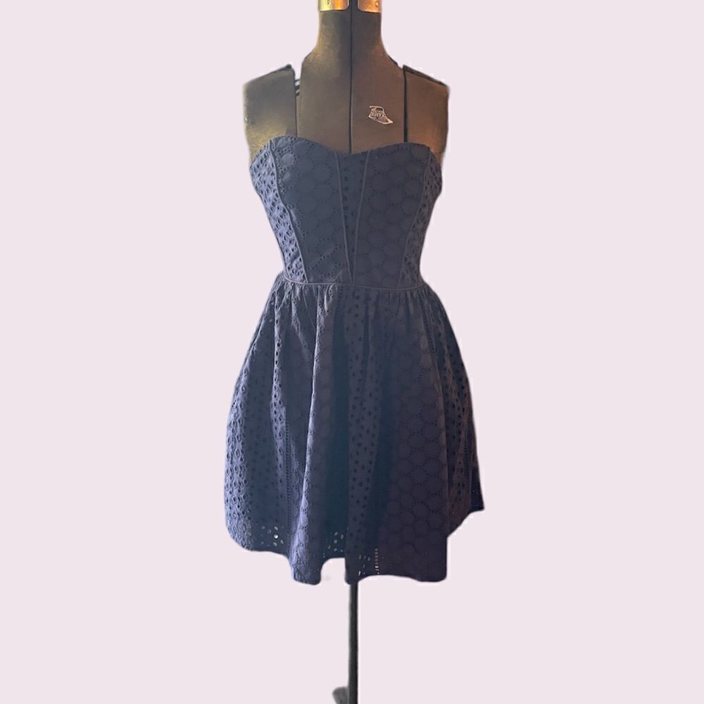 kimchi blue | Navy Strapless Eyelet Lace Mini Dress